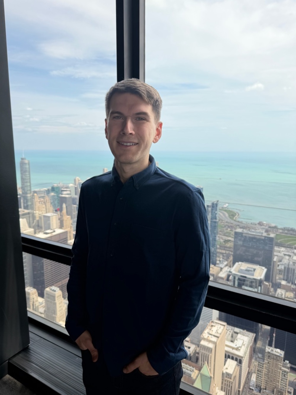 Meet your Posher, Max